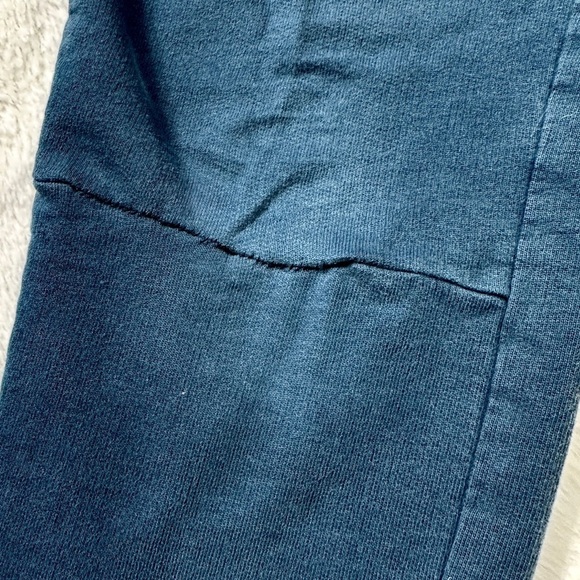 ⭐️ 5 for $25 A Set of 2 Kids' Gray and Blue Jogger Pants Size 7 - Picture 5 of 13